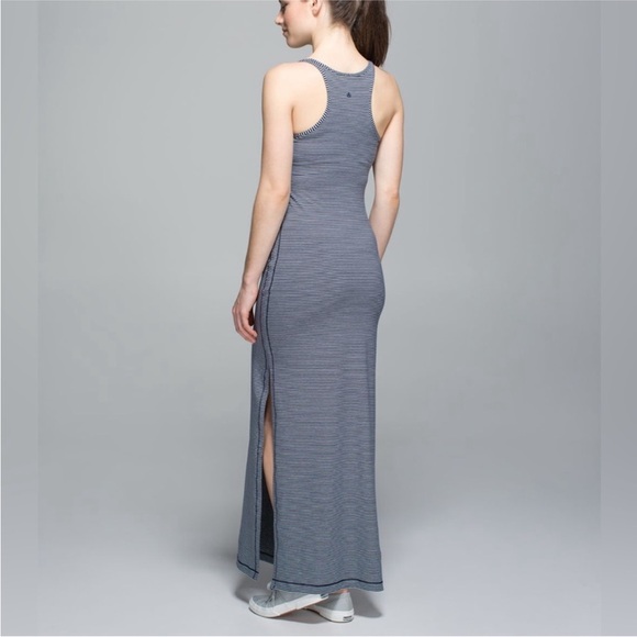 Lululemon Athletica Refresh Maxi Dress Hyper Stripe. Size M - Picture 2 of 9
